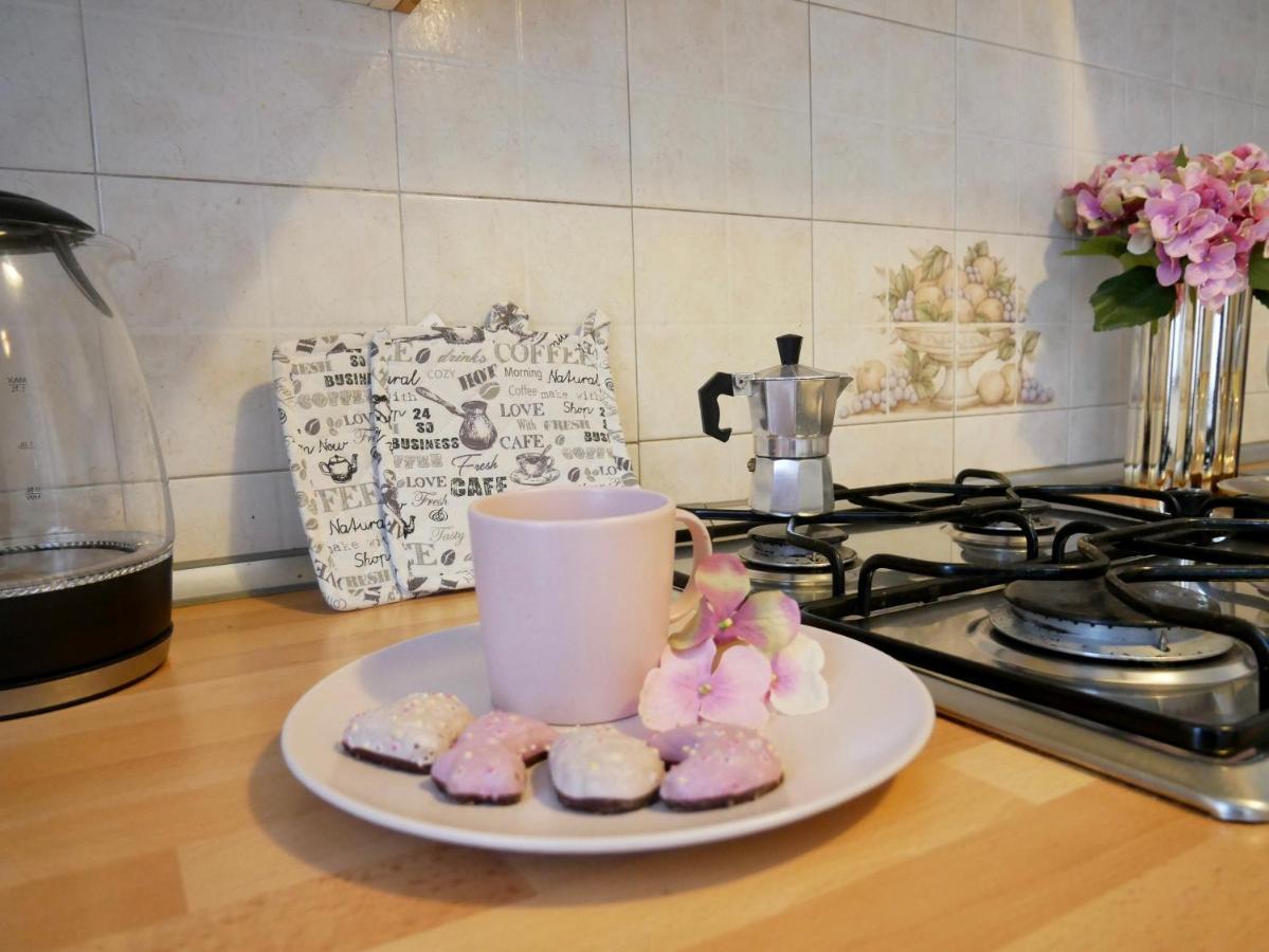 Diadema Pink - Immobili E Soluzioni Rent Apartment Bergamo Luaran gambar