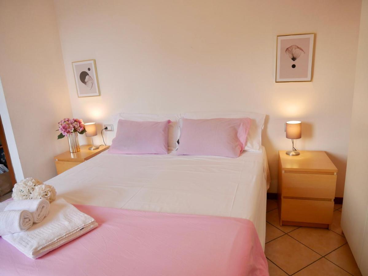 Diadema Pink - Immobili E Soluzioni Rent Apartment Bergamo Luaran gambar