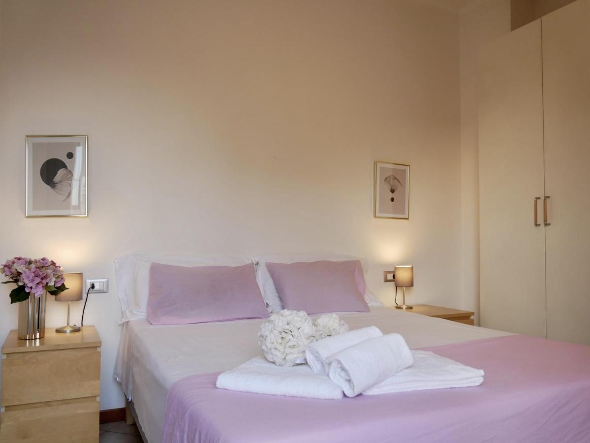 Diadema Pink - Immobili E Soluzioni Rent Apartment Bergamo Luaran gambar